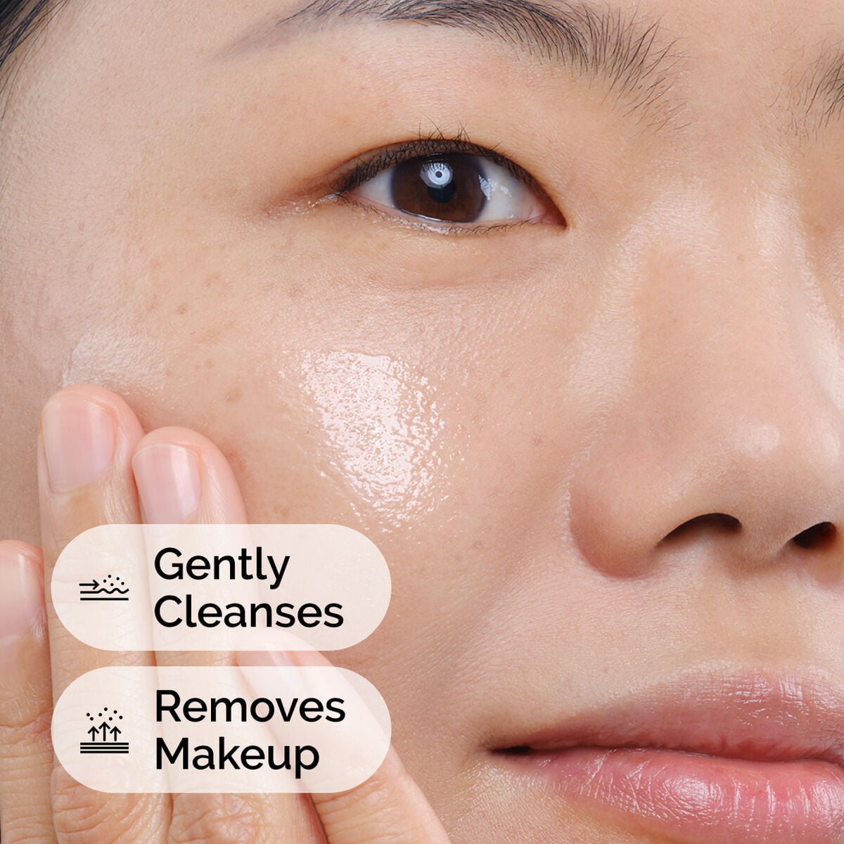 squalane-cleanser-o6 ord-squalane-cleanser-model-application-with-benefits.jpg