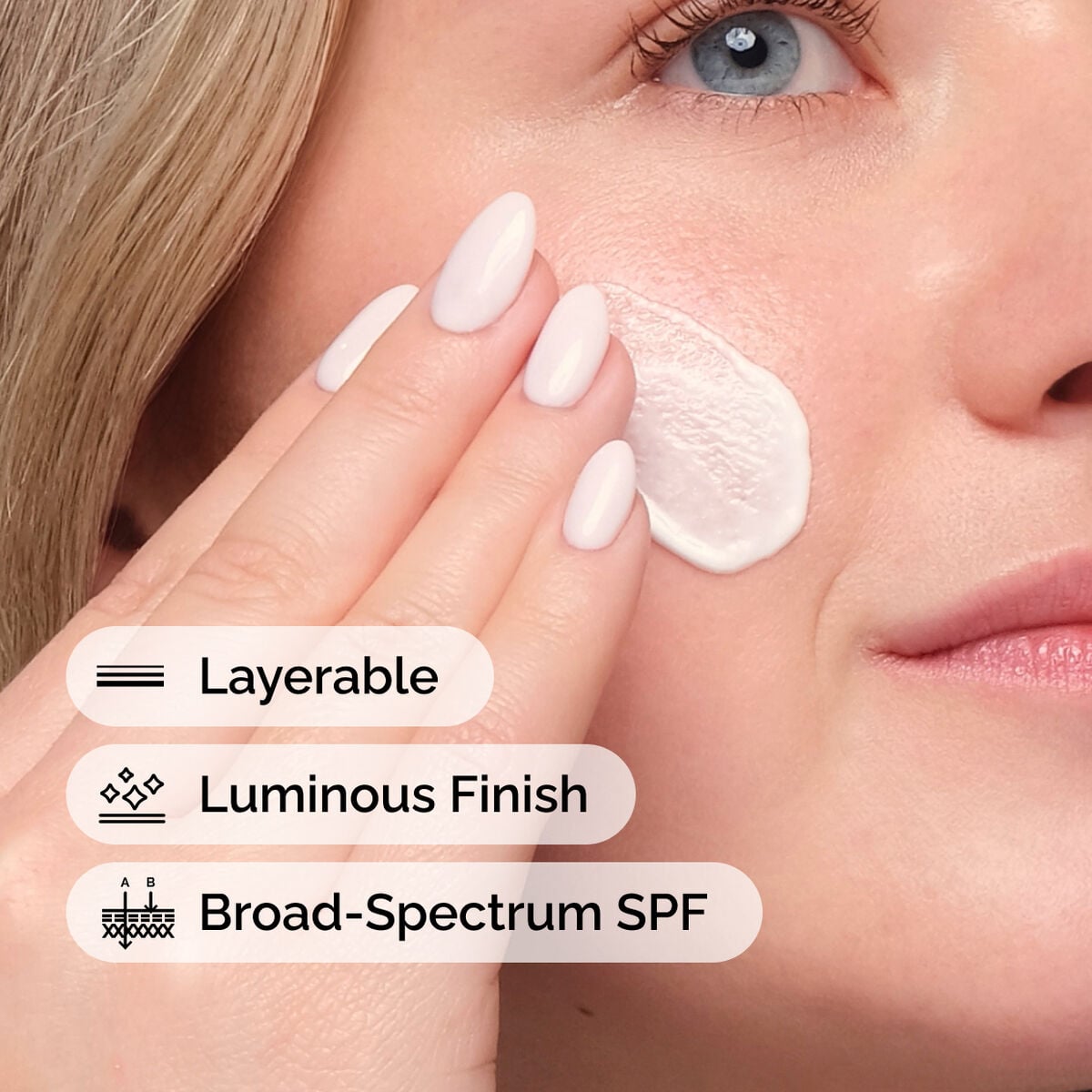 uv-filters-spf-45-serum-u9 uv-filters-spf-45-serum-model-application-with-benefits.jpg